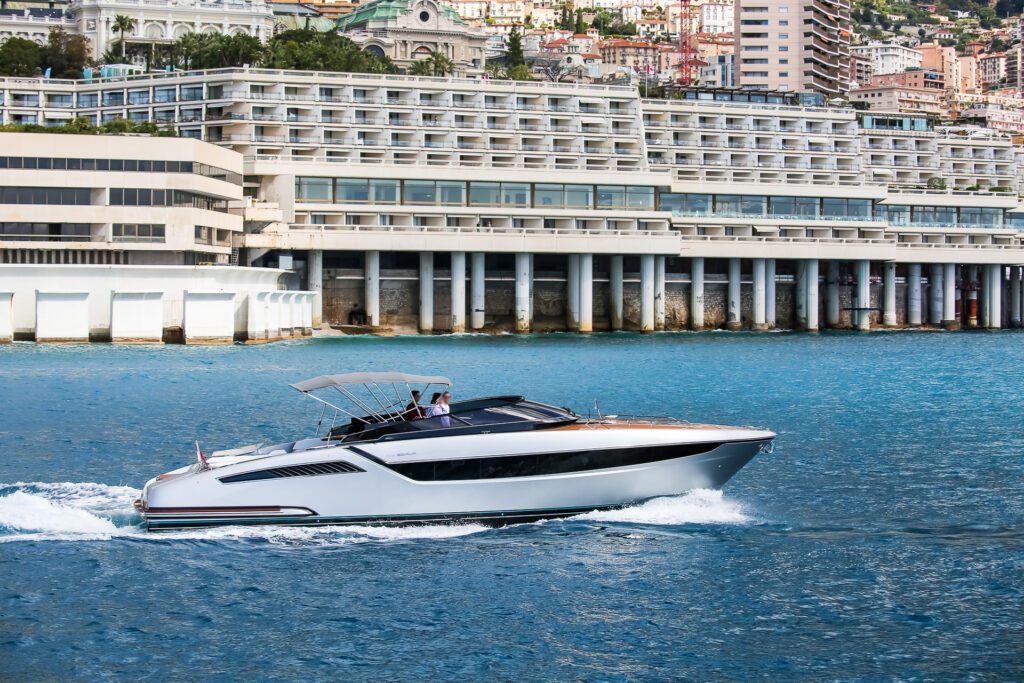 yacht rentals monaco