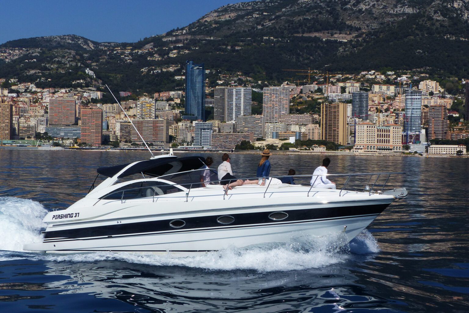 Pershing boat for rent monaco